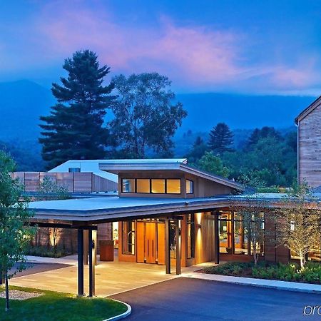 Topnotch Resort Стоу Экстерьер фото